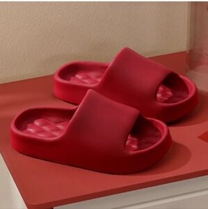 Comfy Slippers - Breathable, Non-Slip, Durable EVA Sole, Soft EVA NIP SIZE 6.5-7